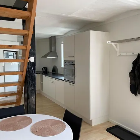 Id200 Ostergade 5c, 6800 *